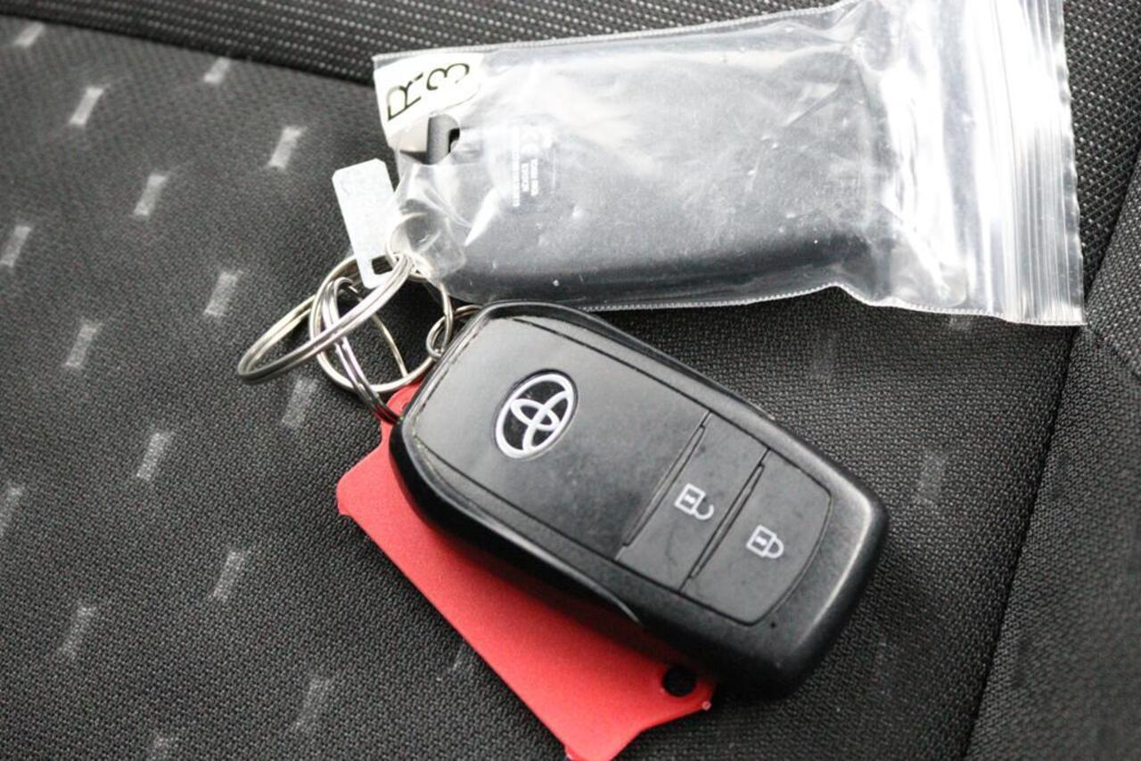 Toyota COROLLA Touring Sports Hybrid 140 | Navigatie | Parkeercamera |