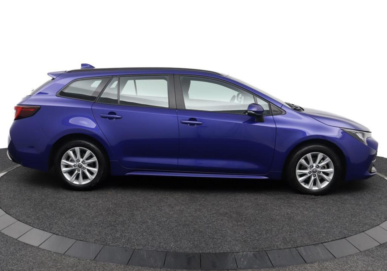 Toyota COROLLA Touring Sports Hybrid 140 | Navigatie | Parkeercamera |