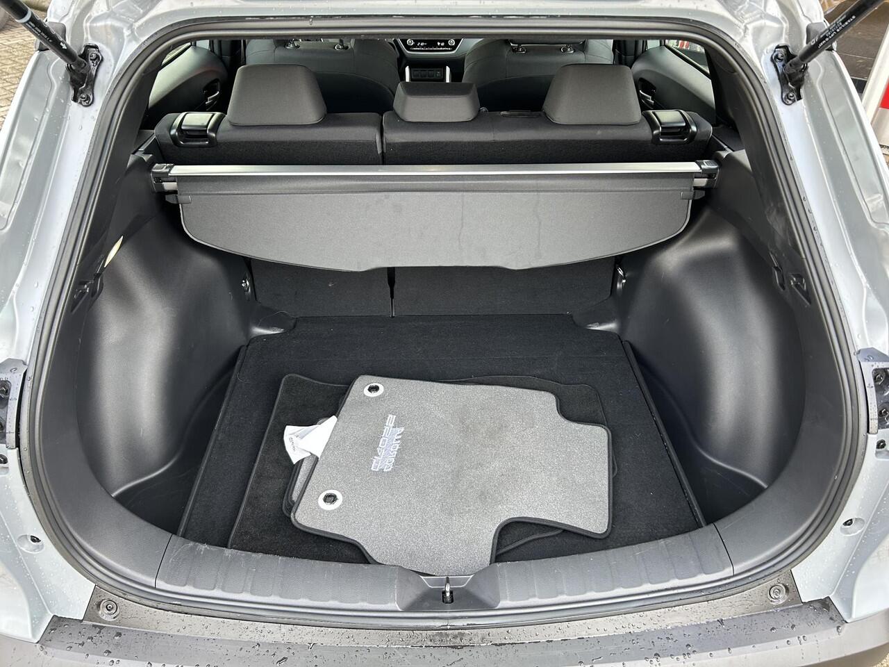 Toyota COROLLA Cross Hybrid 140 Active