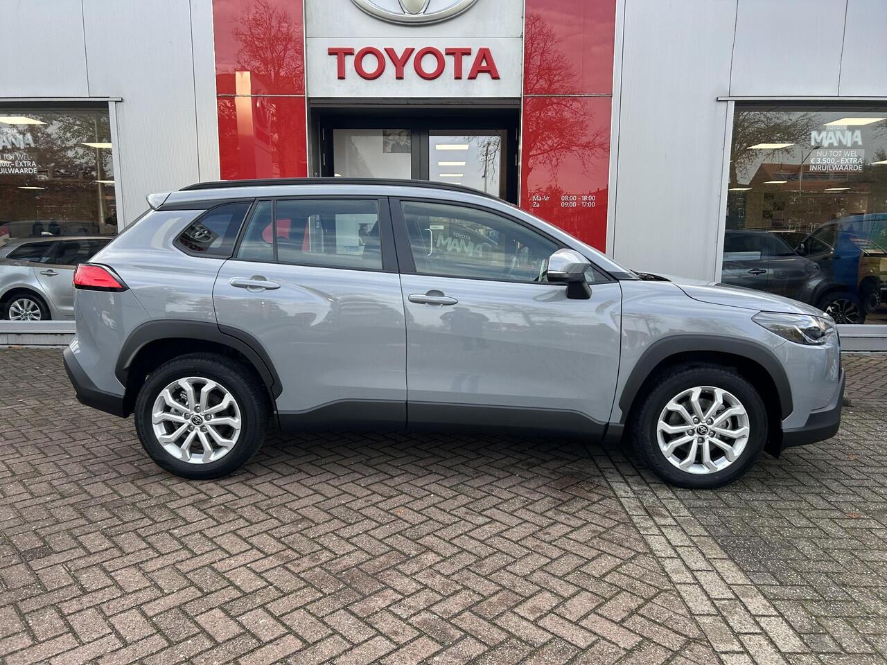 Toyota COROLLA Cross Hybrid 140 Active