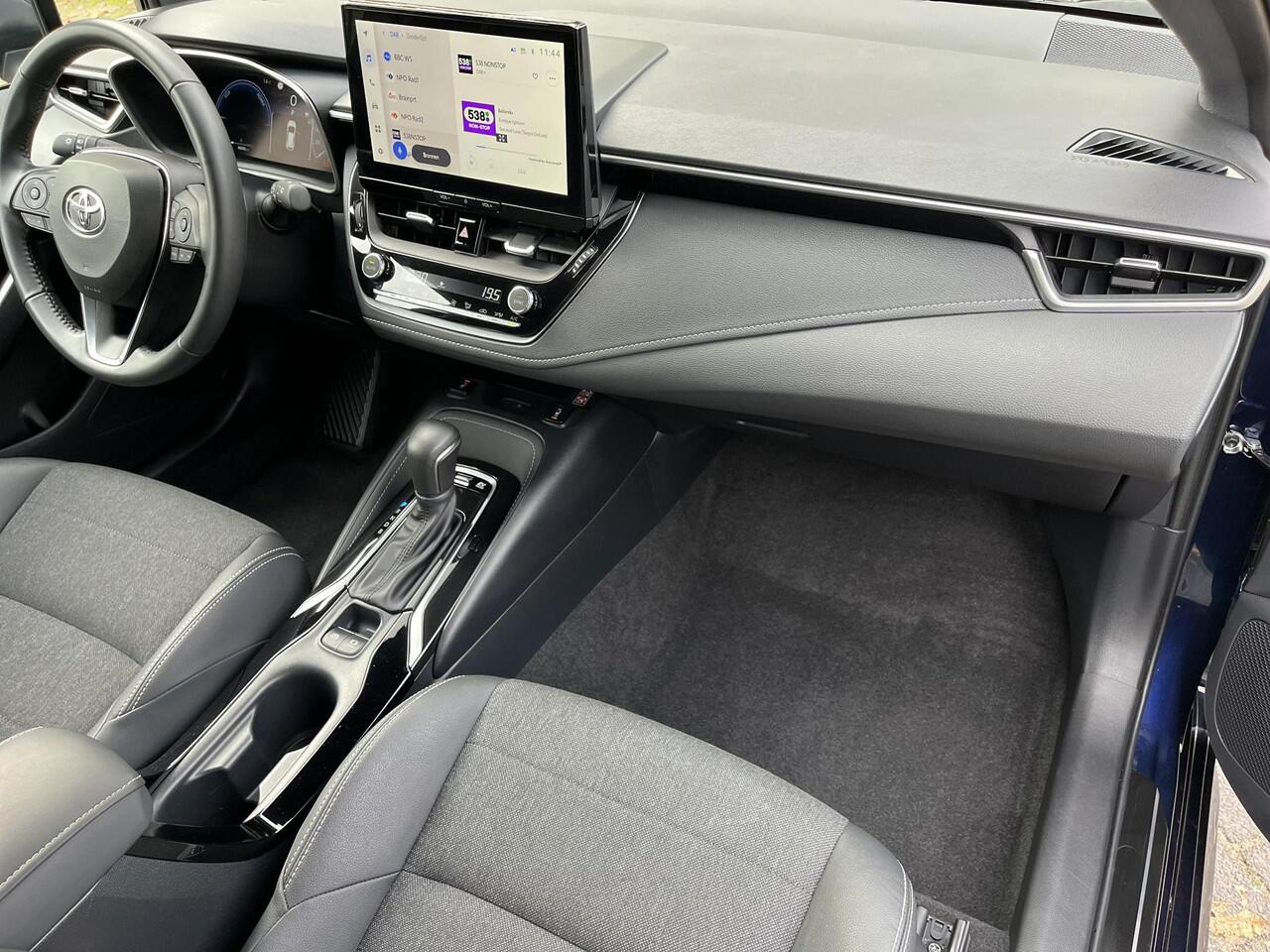 Toyota COROLLA Touring Sports Hybrid 140 Dynamic | Parkeersensoren | Stoelverwarming | Navigatie | Keyless entry |