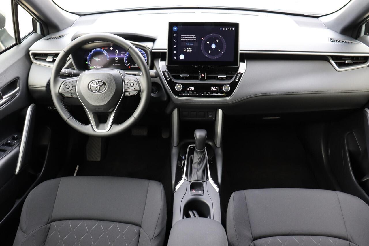 Toyota COROLLA Cross Hybrid 140 Active , all season banden