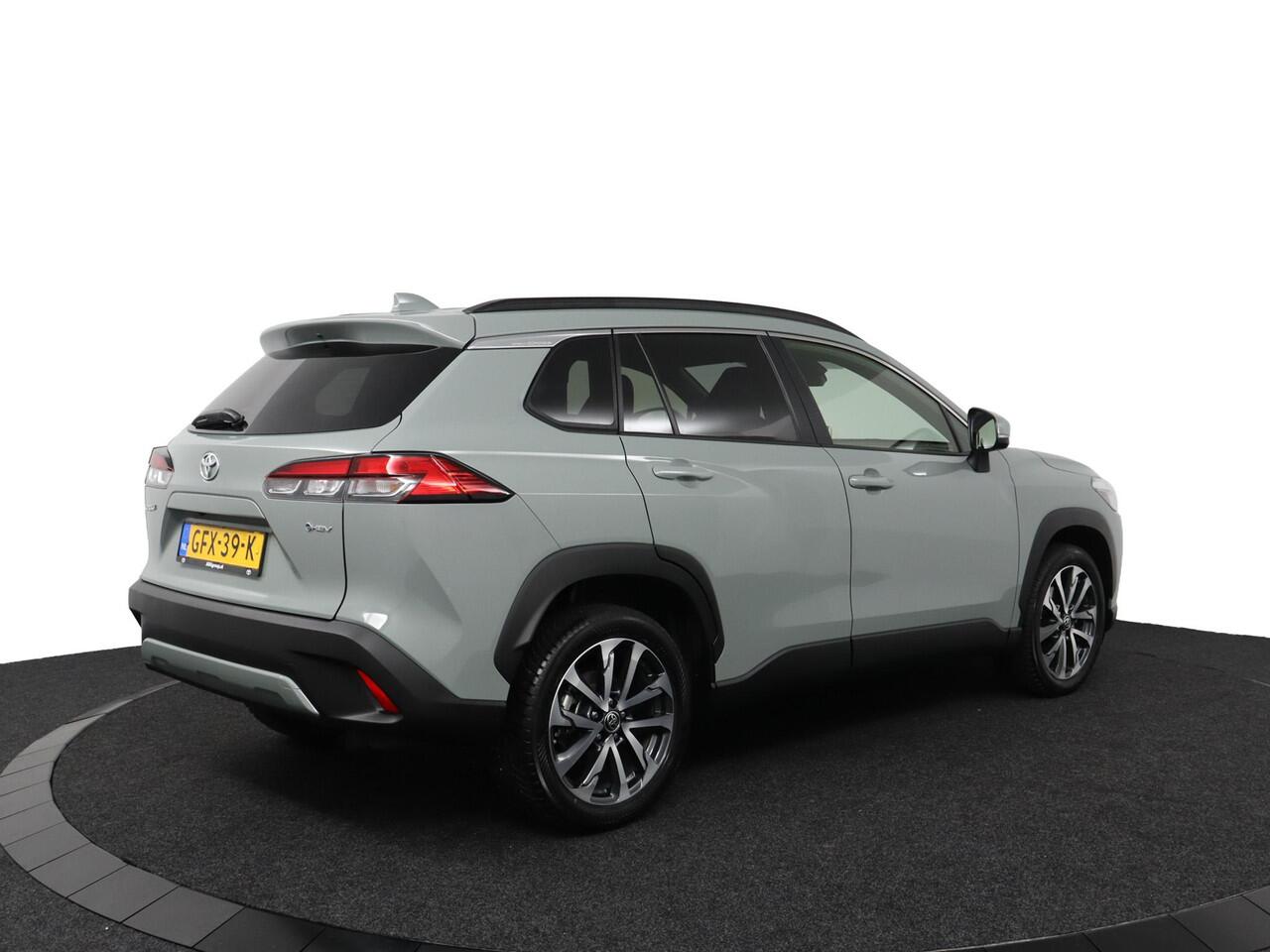 Toyota COROLLA Cross Hybrid 140 Dynamic | Trekhaak | all seasons banden | Apple Carplay/Android Auto | Navigatie |