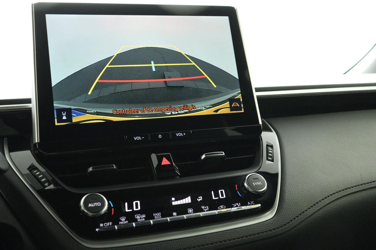 Toyota COROLLA Cross Hybrid 140 Dynamic | Trekhaak | all seasons banden | Apple Carplay/Android Auto | Navigatie |