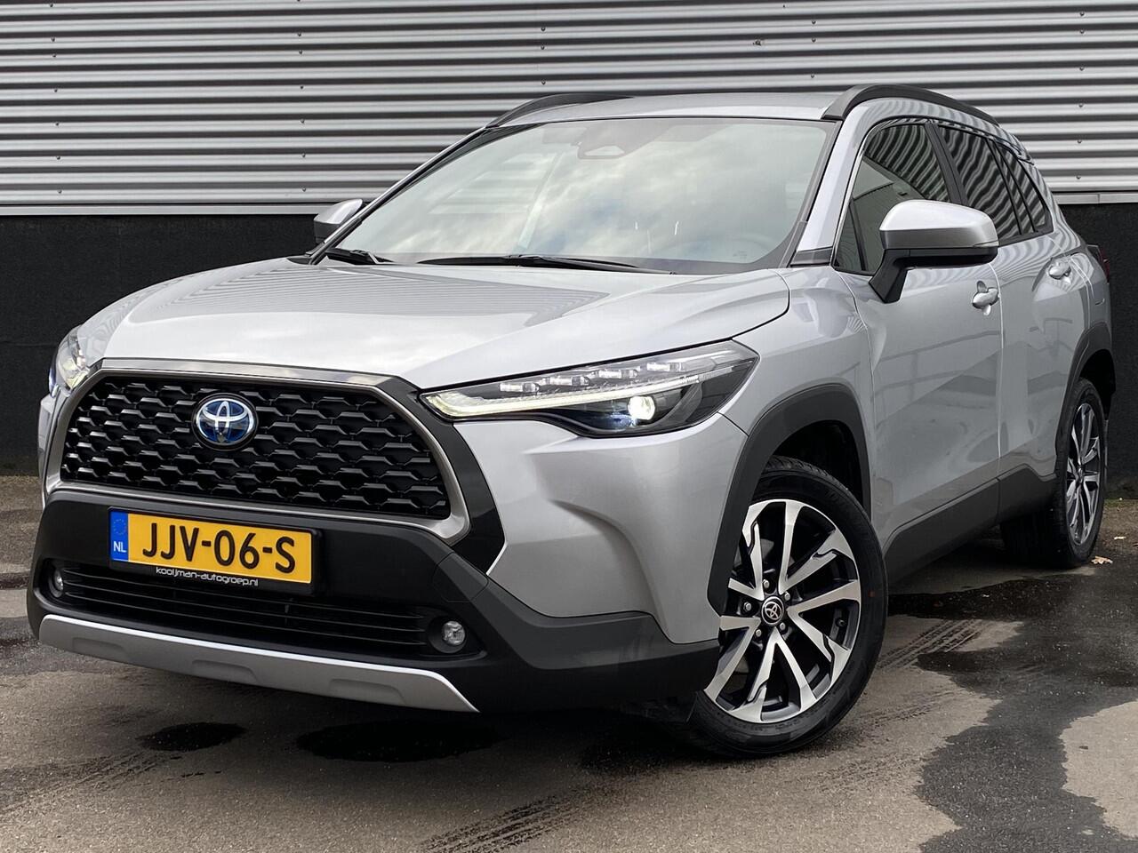 Toyota COROLLA Cross Hybrid 200 Dynamic Navigatie Apple CarPlay/Android Auto, keyless, achteruitrij camera, draadloos telefoonlader, adaptieve cruise control