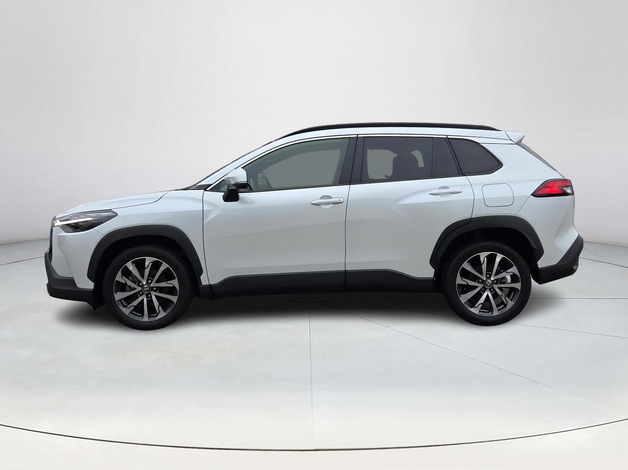 Toyota COROLLA Cross Hybrid 200 Style | Apple CarPlay | Elektr. Klep | Blindspot | Rijklaarprijs incl. garantie |