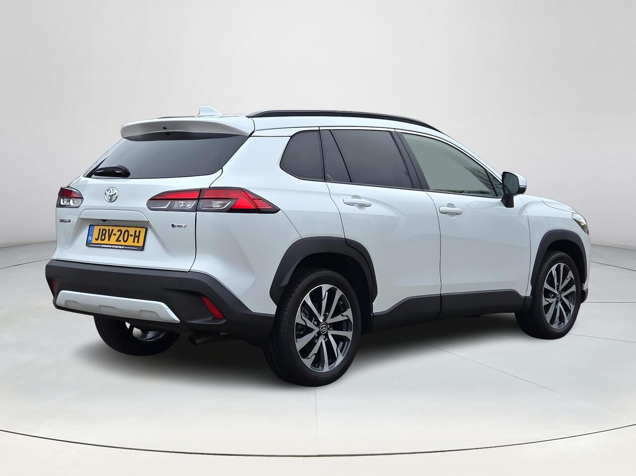 Toyota COROLLA Cross Hybrid 200 Style | Apple CarPlay | Elektr. Klep | Blindspot | Rijklaarprijs incl. garantie |