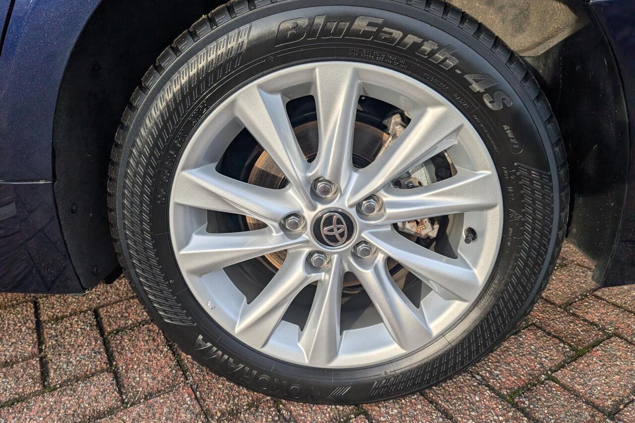 Toyota COROLLA Touring Sports Hybrid 140 Active NL auto|Apple Carplay| Metallic lak | BTW auto|