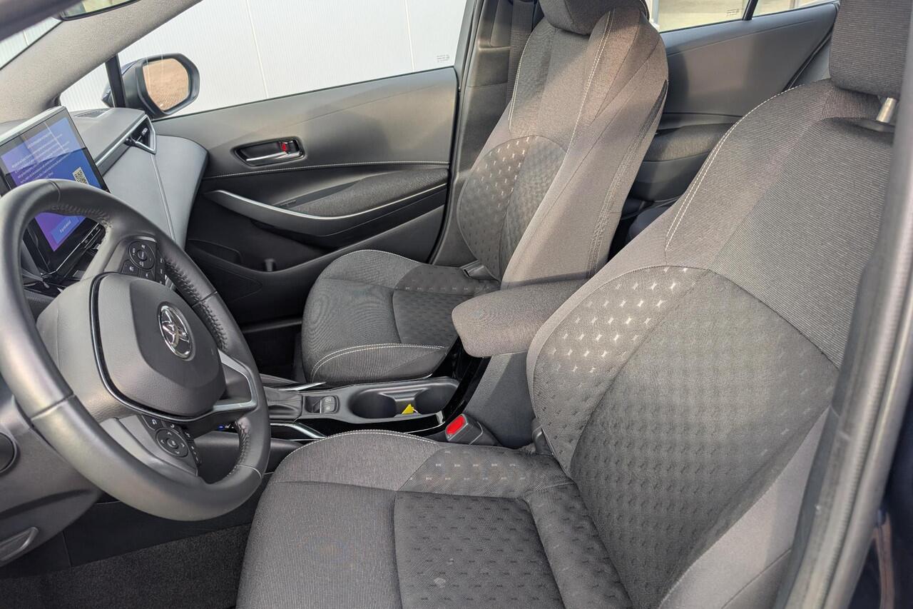 Toyota COROLLA Touring Sports Hybrid 140 Active NL auto|Apple Carplay| Metallic lak | BTW auto|