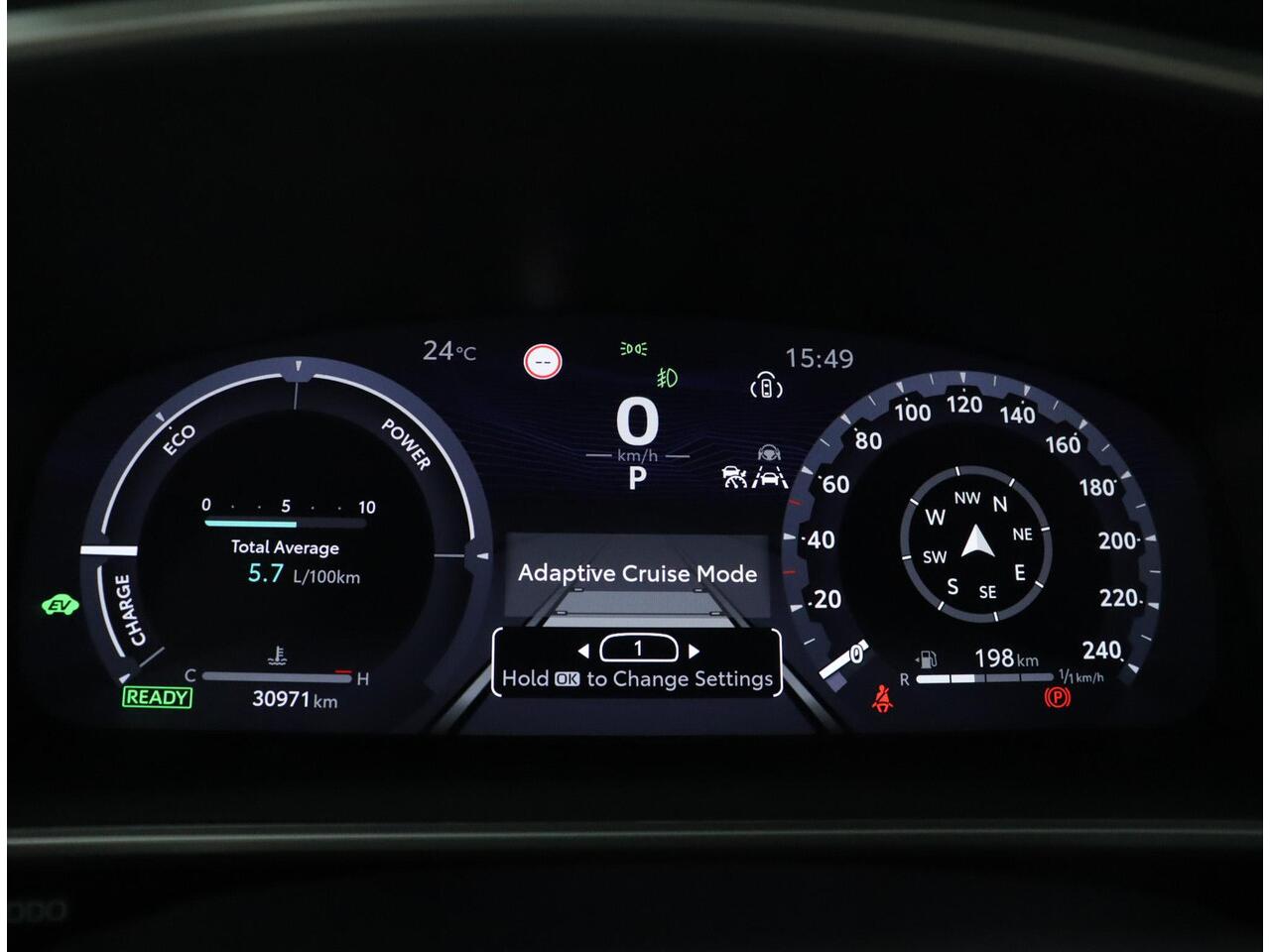 Toyota COROLLA Cross Hybrid 140 Style | Parkeer sensoren voor + achter | Electrische achterklep |