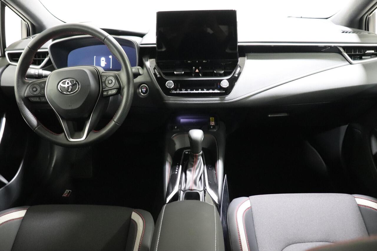Toyota COROLLA Hybrid 140 GR Sport, Navigatie, BSM, Apple Carplay / Android Auto, 1E Eigenaar, Dealer onderhouden!