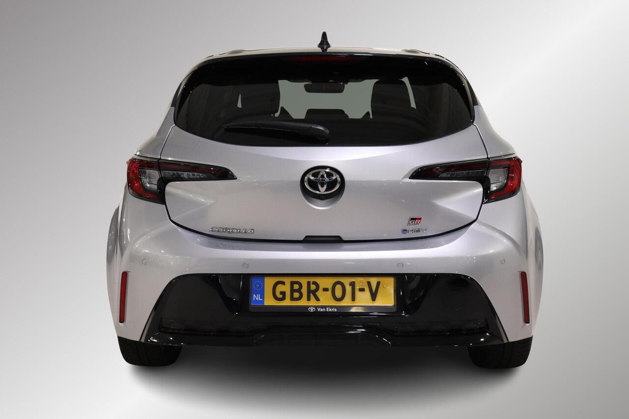 Toyota COROLLA Hybrid 140 GR Sport, Navigatie, BSM, Apple Carplay / Android Auto, 1E Eigenaar, Dealer onderhouden!