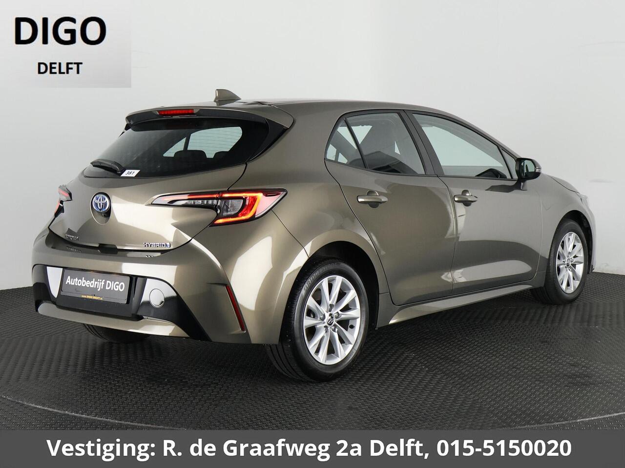 Toyota COROLLA Hybrid 140 Business | Stuur-/& Stoelverwarming | Apple Carplay & AndroidAUTO | Navigatie