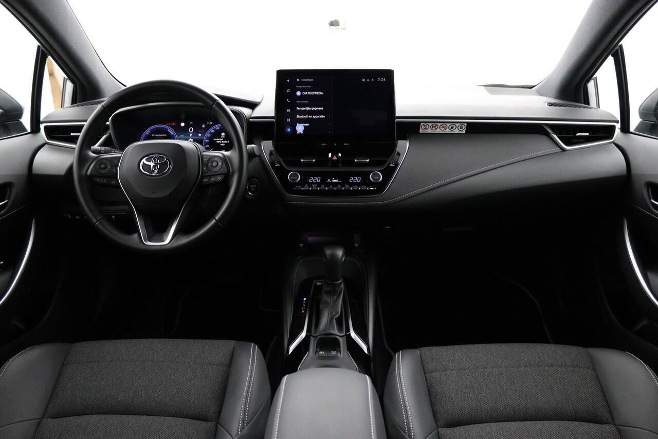 Toyota COROLLA Touring Sports Hybrid 140 Dynamic | Leder / Stof bekleding | Parkeersensoren | Stoelverwarming |