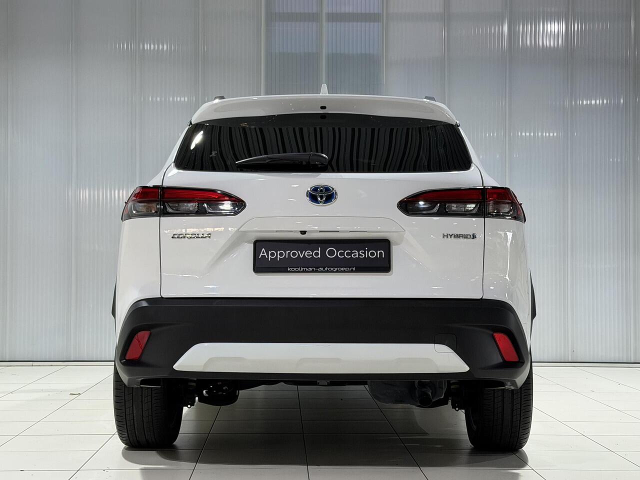 Toyota COROLLA Cross Hybrid 140 Dynamic | Elektrische achterklep, navigatie Apple CarPlay/Android Auto, draadloze telefoonlader, keyless, Adaptieve cruise control