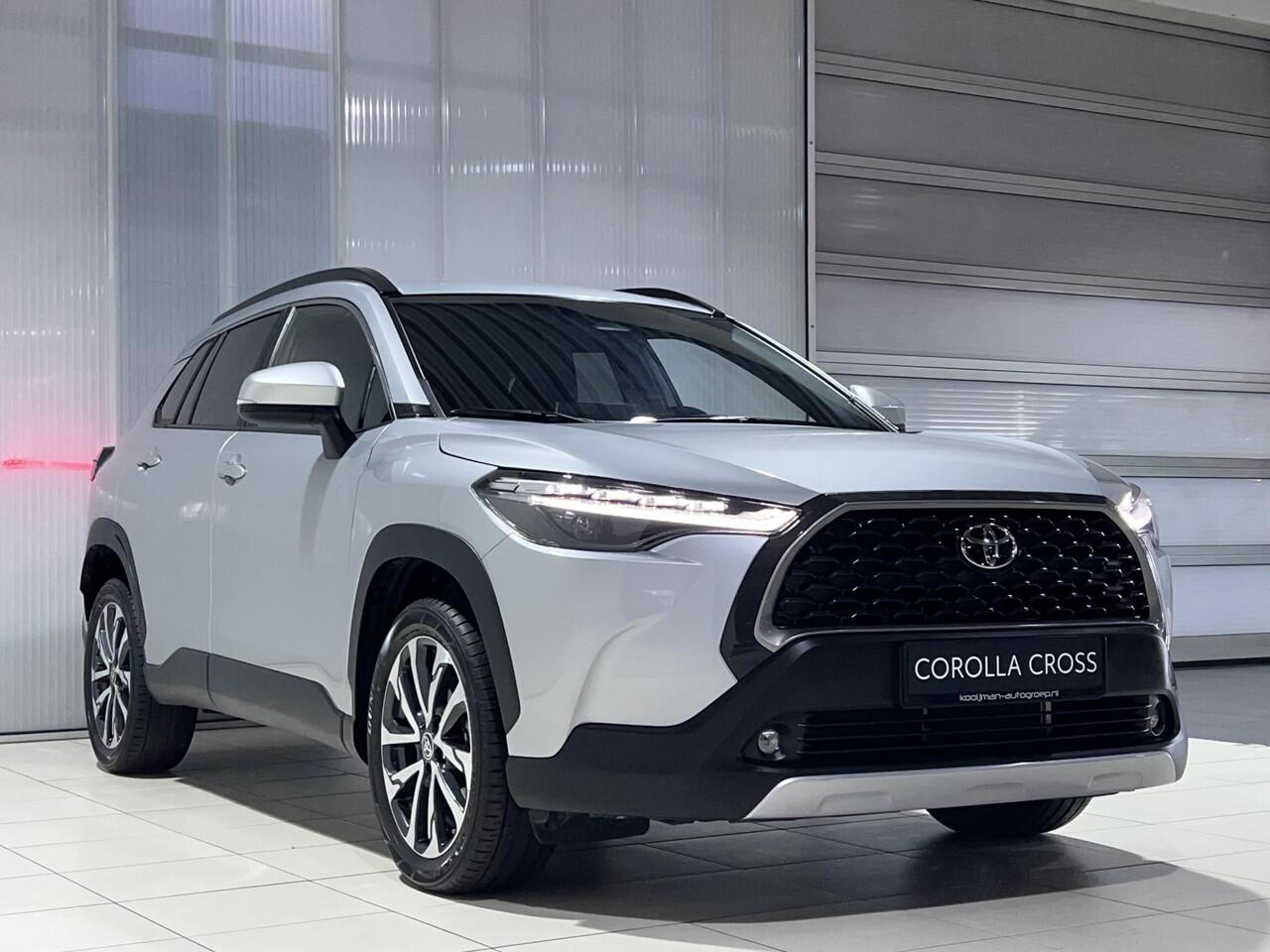 Toyota COROLLA Cross Hybrid 140 Dynamic Adaptieve cruise control, navigatie Apple CarPlay/Android Auto, draadloze telefoonlader, keyless, Elektrische achterklep