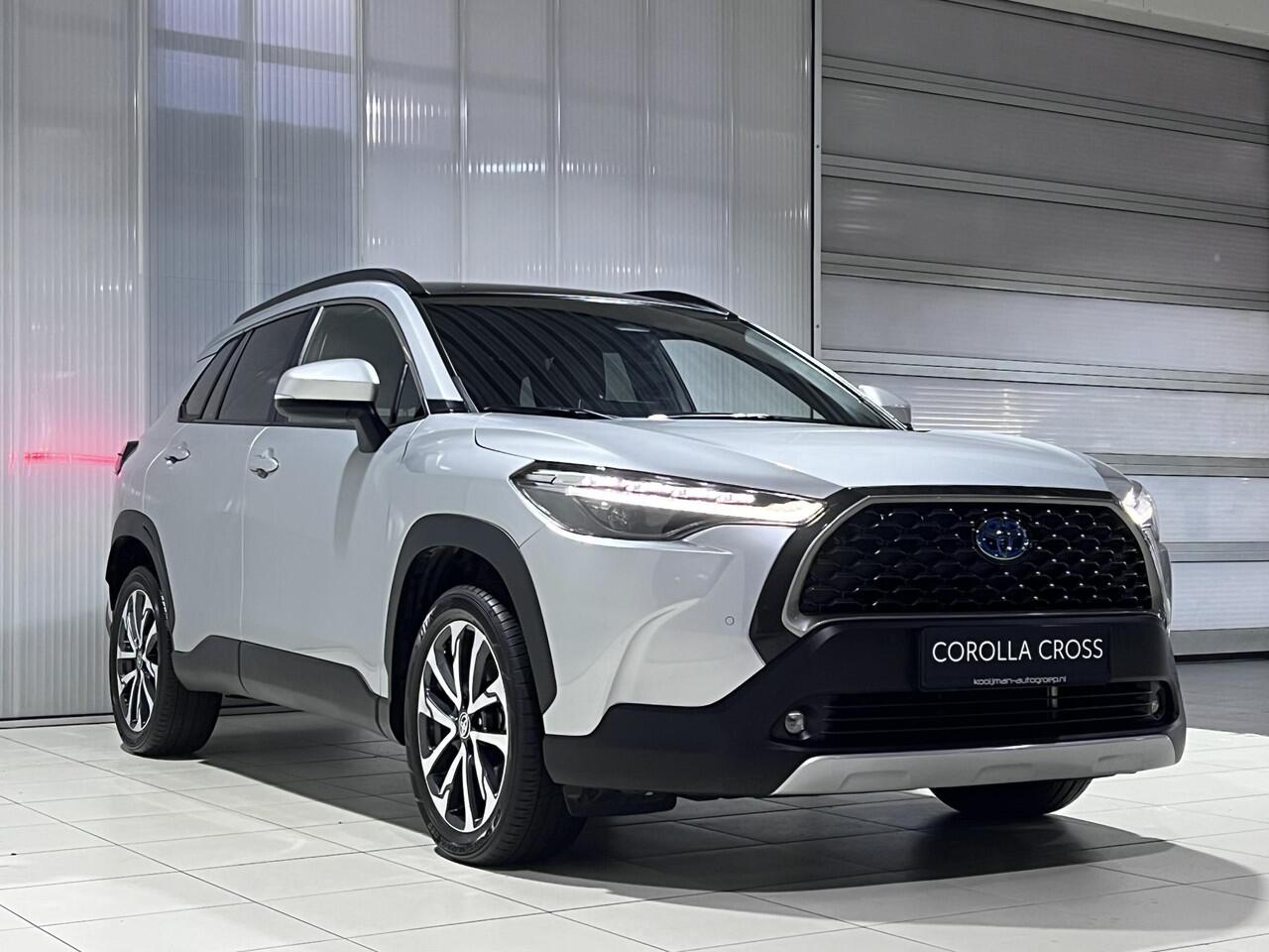 Toyota COROLLA Cross Hybrid 140 Executive Edition Panoramadak, Dodehoekdetectie, Parkeersensoren voor + achter, Elektrische achterklep, Led, Navi, Garantie t/m 2034!