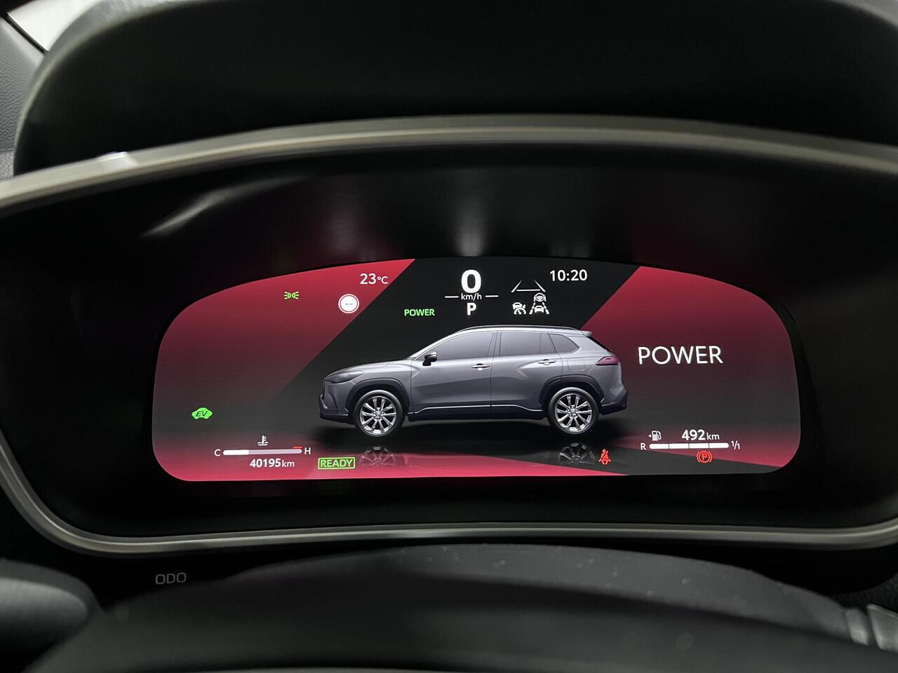 Toyota COROLLA Cross Hybrid 140 Style All Season banden, Elektrisch bedienbare achterklep, Draadloos opladen, Dode hoek detector, Dealer onderhouden