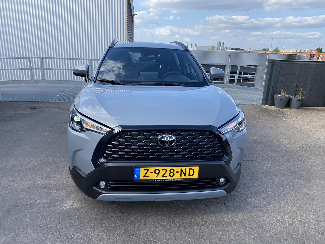 Toyota COROLLA Cross Hybrid 140 Active Navigatie Apple CarPlay/Android Auto, achteruitrij camera, adaptieve cruise control, keyless entry- & start
