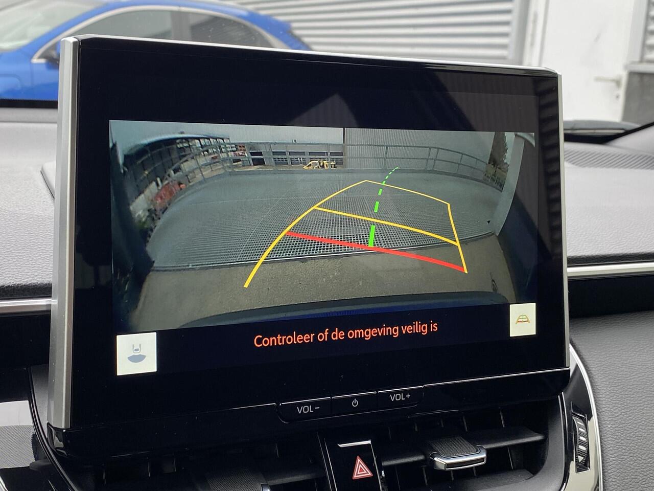 Toyota COROLLA Cross Hybrid 140 Active Navigatie Apple CarPlay/Android Auto, achteruitrij camera, adaptieve cruise control, keyless