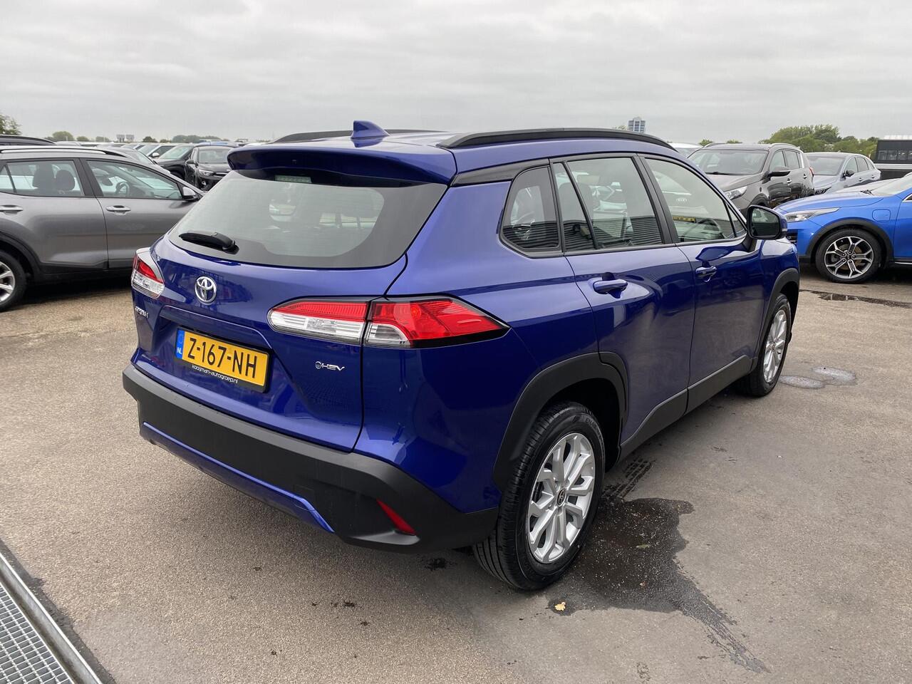 Toyota COROLLA Cross Hybrid 140 Active Navigatie Apple CarPlay/Android Auto, achteruitrij camera, adaptieve cruise control, keyless