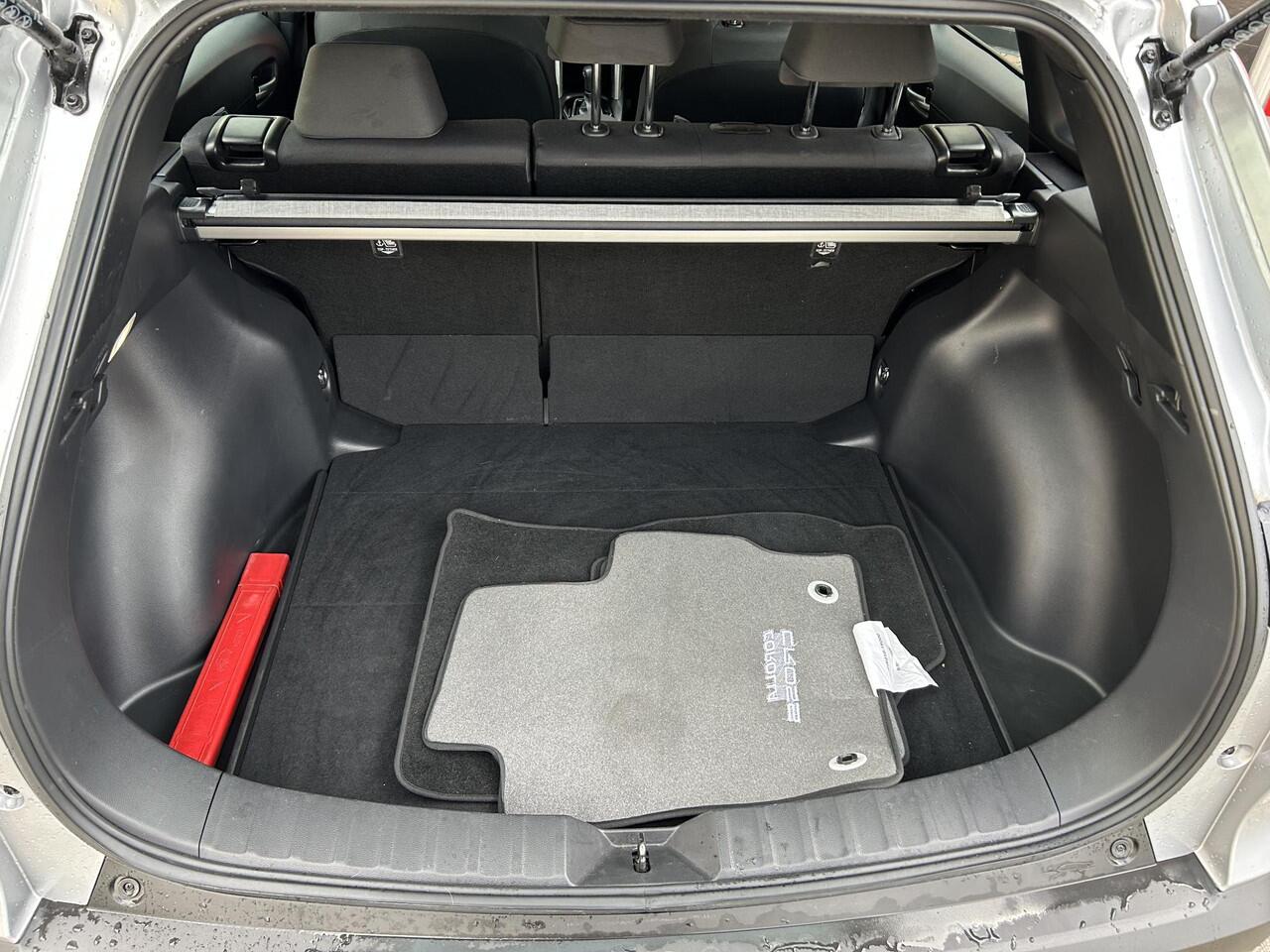 Toyota COROLLA Cross Hybrid 140 Active