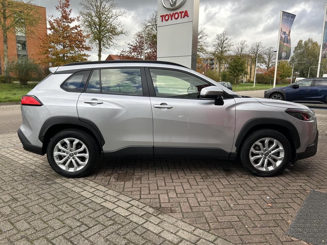 Toyota COROLLA Cross Hybrid 140 Active