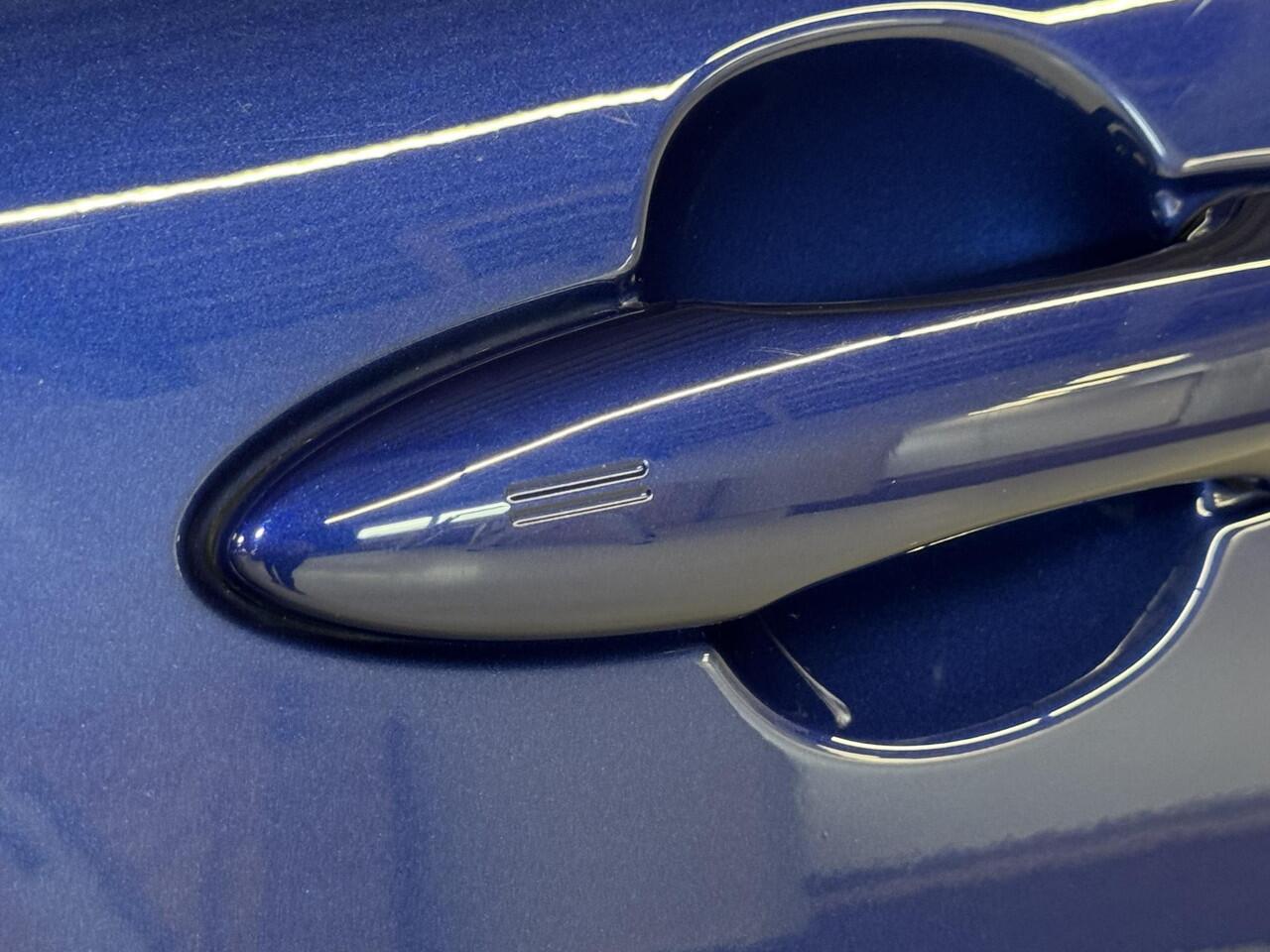 Toyota COROLLA Cross Hybrid 140 Style Plus |