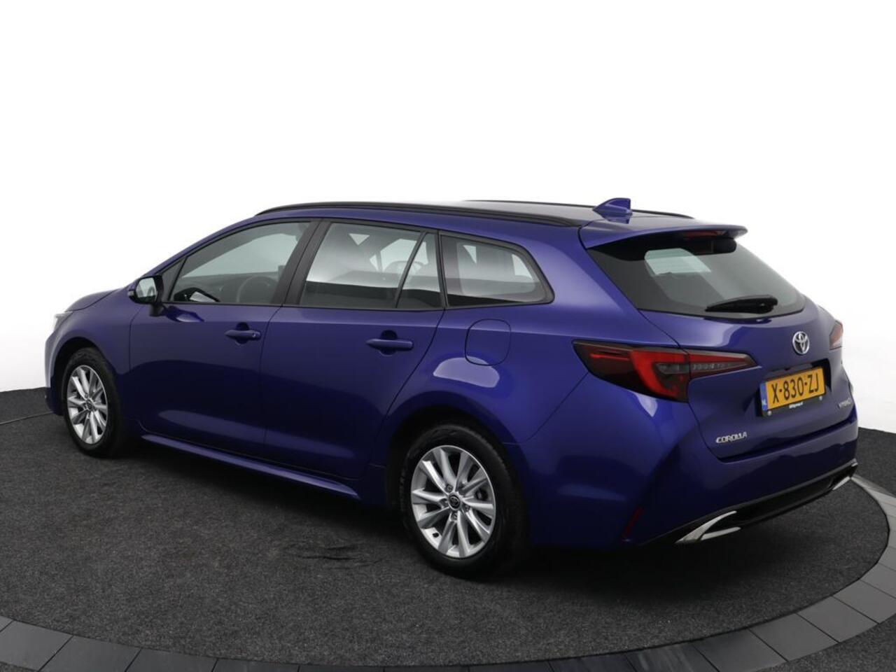 Toyota COROLLA Touring Sports Hybrid 140 | Climate control | Parkeercamera | Apple carplay Android auto |