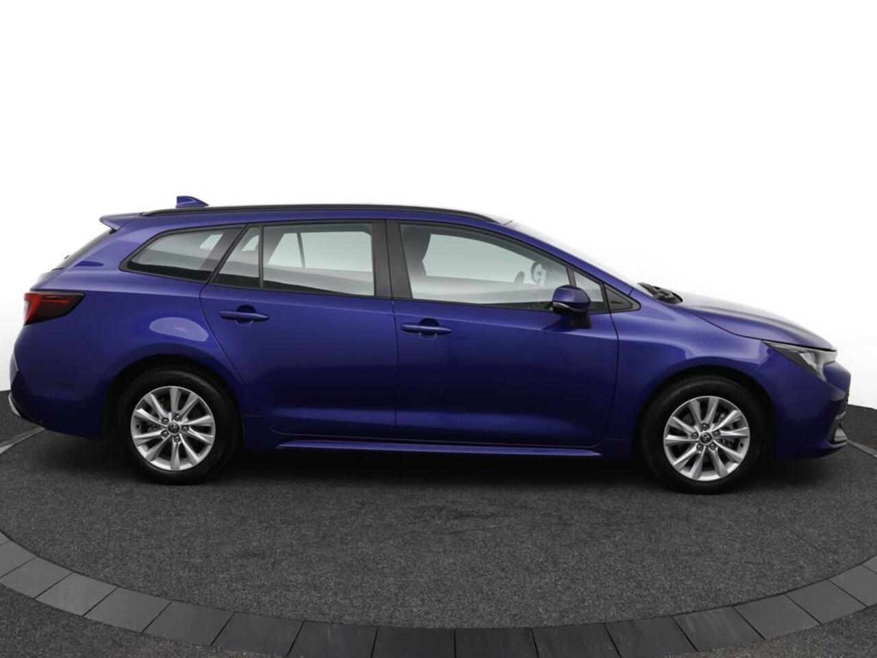 Toyota COROLLA Touring Sports Hybrid 140 | Climate control | Parkeercamera | Apple carplay Android auto |