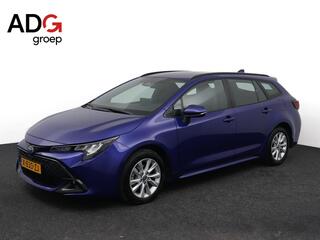 toyota-corolla-touring-sports-hybri