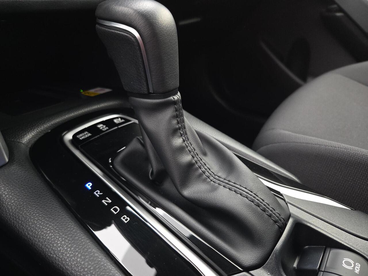 Toyota COROLLA Cross 2.0 High Power Hybrid First Edition | Apple CarPlay | Stuur/Stoel verwarming | Blindspot | Rijklaarprijs incl. garantie |