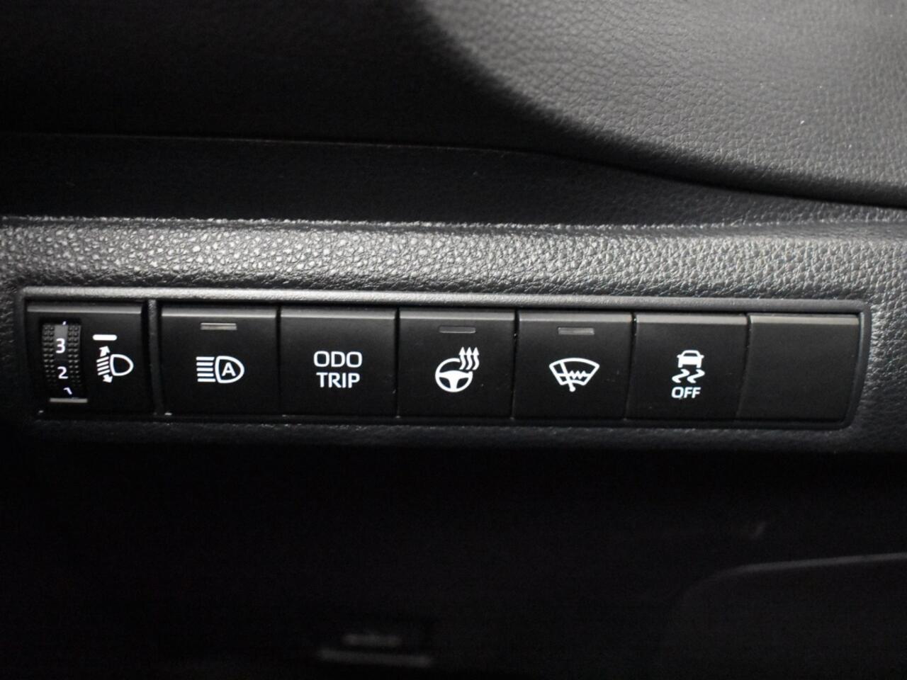 Toyota COROLLA Touring Sports Hybrid 140 Active | Stuur + Stoelverwarming | Carplay |