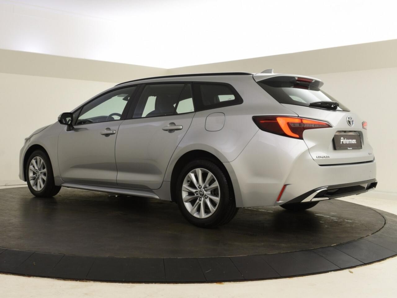 Toyota COROLLA Touring Sports Hybrid 140 Active | Stuur + Stoelverwarming | Carplay |