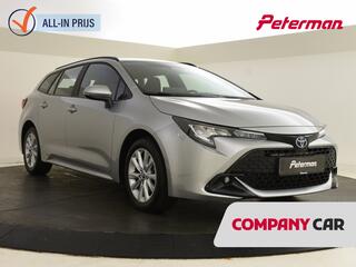 toyota-corolla-touring-sports-hybri