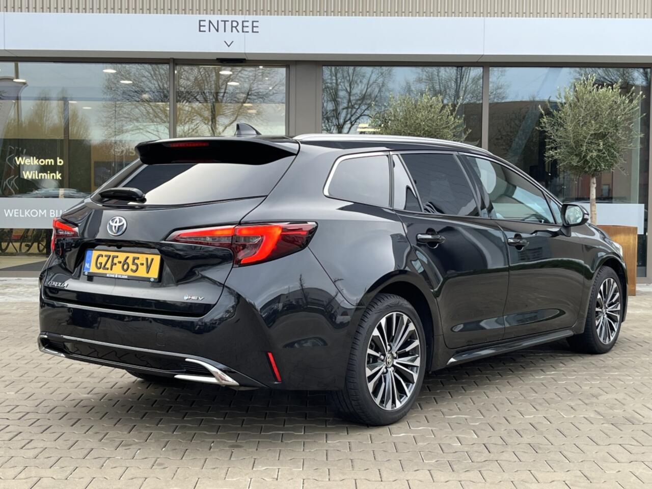 Toyota COROLLA Touring Sports Hybrid 140 Dynamic | Parkeersensoren V+A | All Seasons