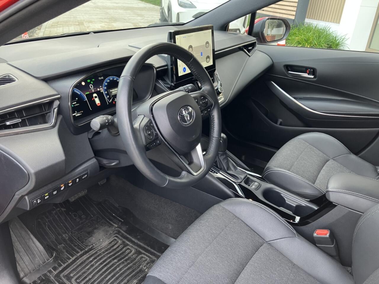Toyota COROLLA Touring Sports Hybrid 140 Dynamic | Blindspot | Pdc V+A | Stoel/Stuur verw