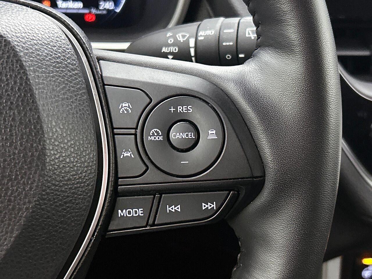 Toyota COROLLA Cross Hybrid 140 Style AD-CRUISE | CAMERA | STOEL/STUUR VERWARMING