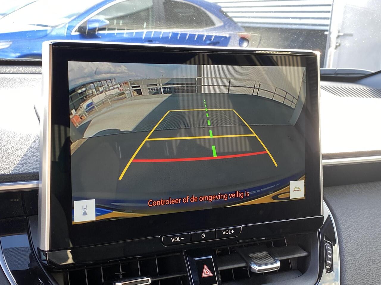 Toyota COROLLA Cross Hybrid 140 Style NL Auto, dodehoek detectie, navigatie Apple CarPlayt/Android Auto, achteruitrij camera, adaptieve cruise control, parkeersensoren