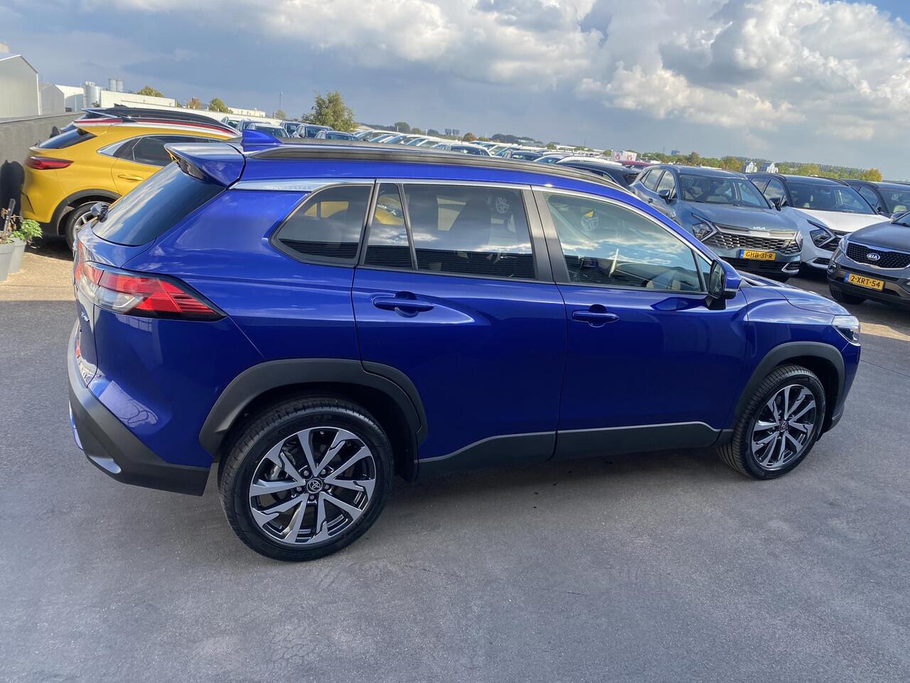 Toyota COROLLA Cross Hybrid 140 Style NL Auto, dodehoek detectie, navigatie Apple CarPlayt/Android Auto, achteruitrij camera, adaptieve cruise control, parkeersensoren