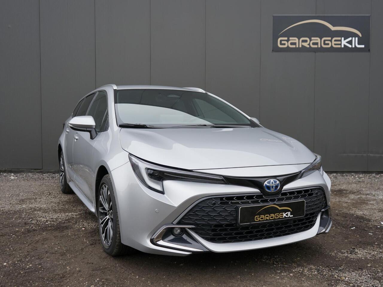 Toyota COROLLA Touring Sports Hybrid 140 Dynamic Team D / Facelift! / 1ste eig. / Dealeronderh. / Camera / stoel & stuur verwarming / LED