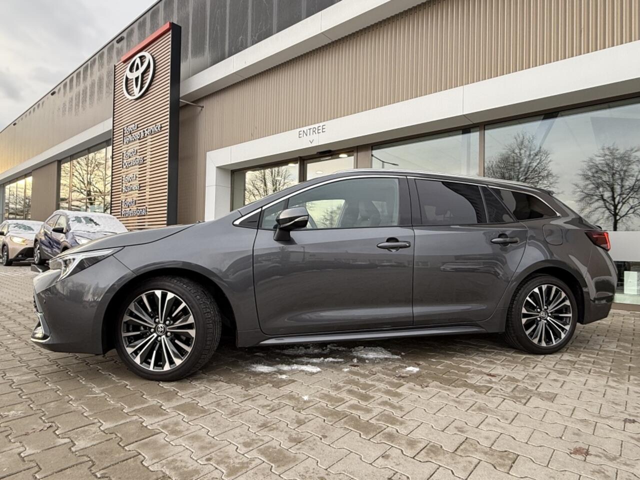 Toyota COROLLA Touring Sports 1.8 Hybrid First Edition | Trekhaak