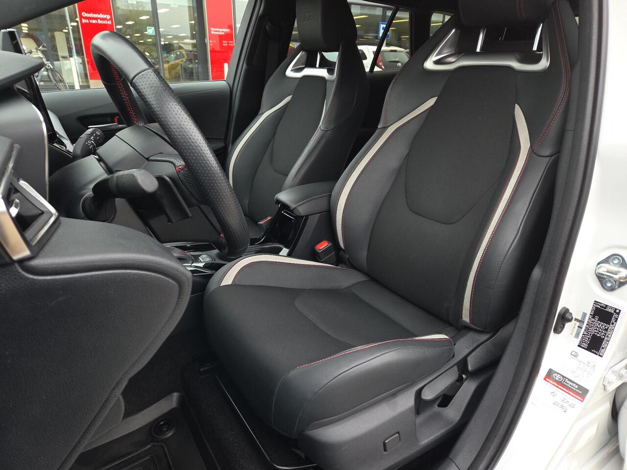 Toyota COROLLA Touring Sports Hybrid 200 GR Sport | Apple CarPlay | Head-Up | Navigatie | Rijklaar incl. garantie |