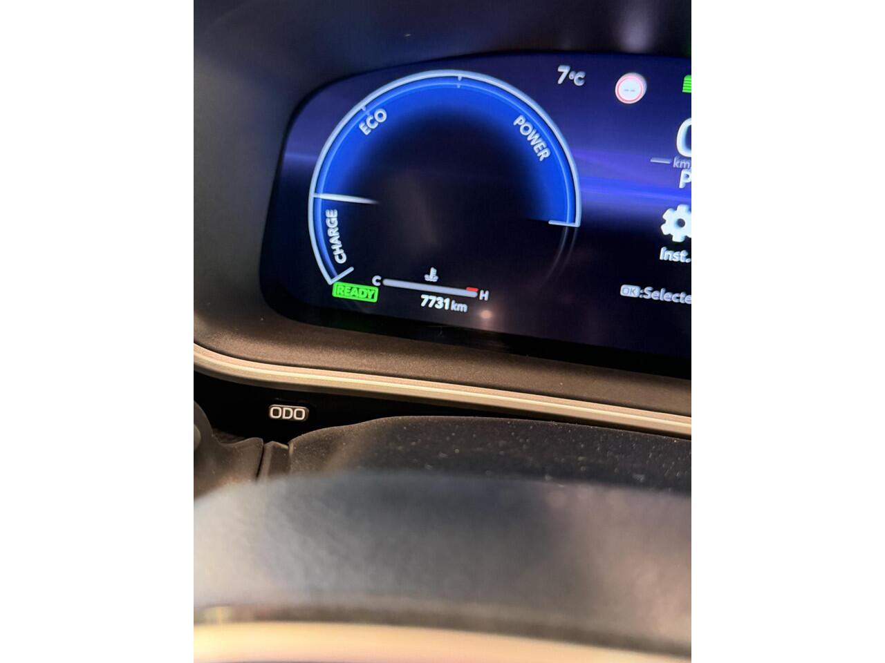 Toyota COROLLA Cross 2.0 High Power Hybrid First Edition NAVIGATIE | STOELVERWARMING | PARKEERSENSOREN | AIRCO/ECC | CRUISE CONTROL | LED VERLICHTING | ACHTERUIT RIJ CAMERA |