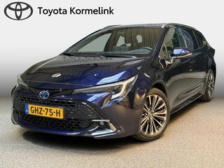 toyota-corolla-touring-sports-hybri