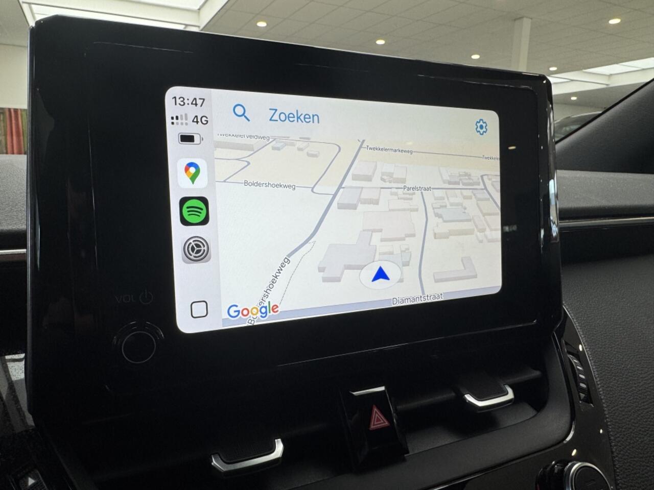 Toyota COROLLA Touring Sports Hybrid 140