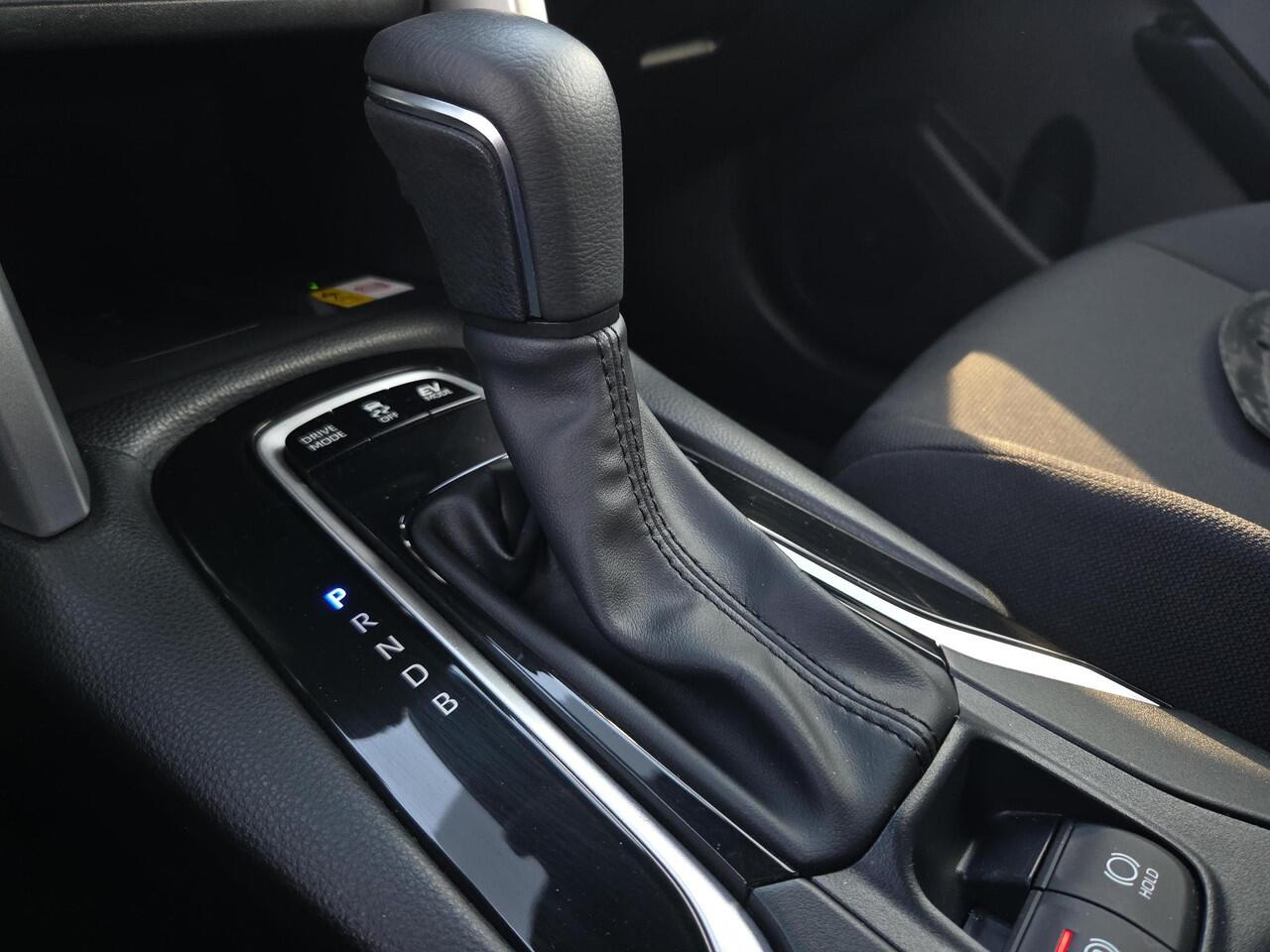 Toyota COROLLA Cross Hybrid 140 Style | Apple CarPlay | Trekhaak | Rijklaar incl. garantie |