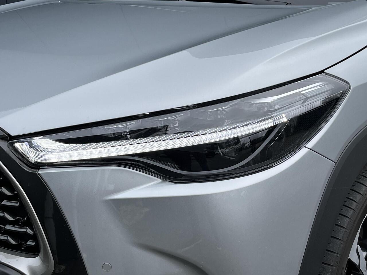 Toyota COROLLA Cross Hybrid 140 Style