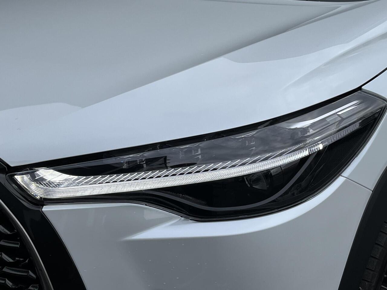 Toyota COROLLA Cross Hybrid 140 Style