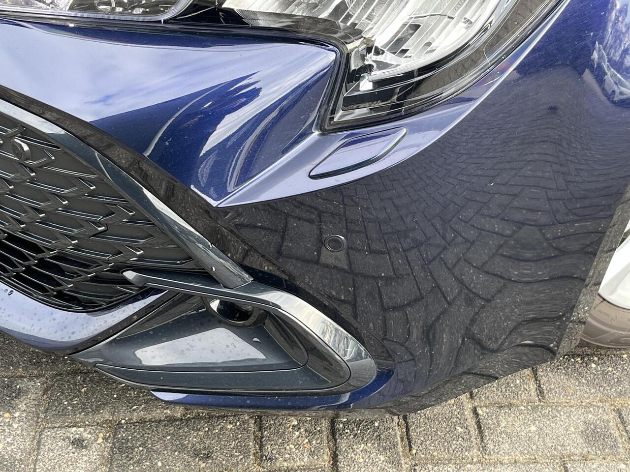 Toyota COROLLA Touring Sports 1.8 Hybrid First Edition Limited